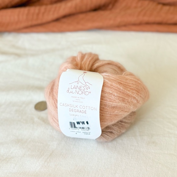bundle of laines du nord cashsilk cotton degradé – blush pink gradient yarn 150g - Picture 5 of 6